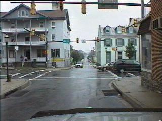pict185.jpg (17334 bytes)