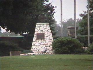 pict223.jpg (14005 bytes)