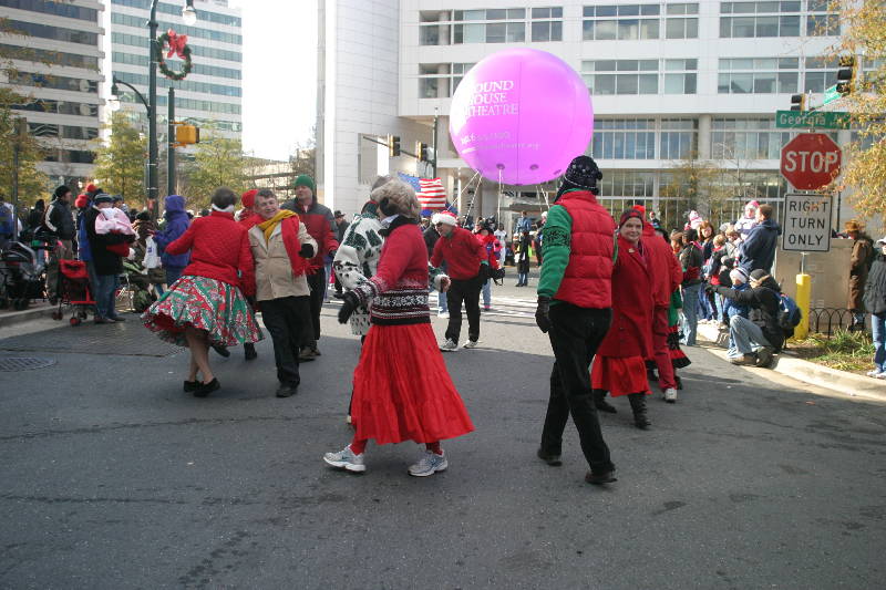 Picture 2 of dancers in the 2008 parade.