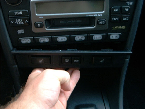 Trac On I Have Found A New Diffe Solution Lexus Is Forum Pull Off The Botton Part Using Your Hand Notice I Already Moved Trac Snow On To Middle Hole